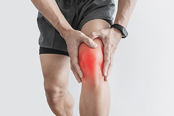 Knee Pain Treatment Knee Pain Treatment in the Tarrant County, TX: Keller, Haltom City, Fort Worth, North Richland Hills, Watauga, Southlake, Colleyville, Hurst, Bedford, Euless, Grapevine, Richland Hills, Saginaw, Benbrook, White Settlement, Arlington, Denton County, TX: Roanoke, Lewisville, Dallas County, TX: Irving areas